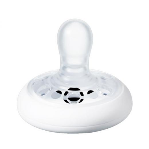 Tommee Tippee Breast Like Soothers 6-18 Months White Color