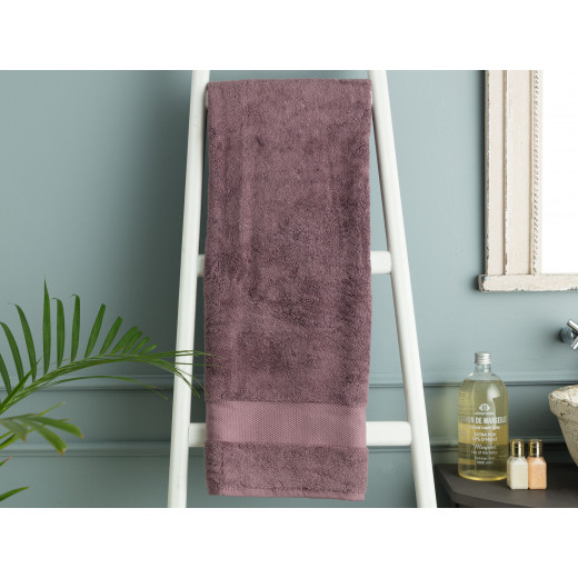Madame Coco - American Bath Towel, Dasmon