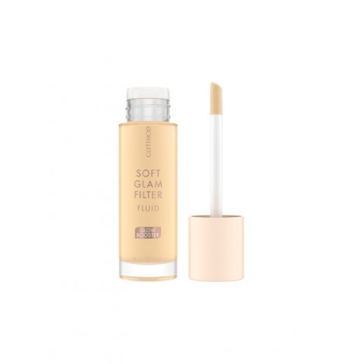 Catrice soft glam filter fluid 010