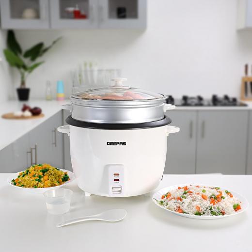 Geepas Automatic Rice Cooker, 2.8 Litter, 900 Watt